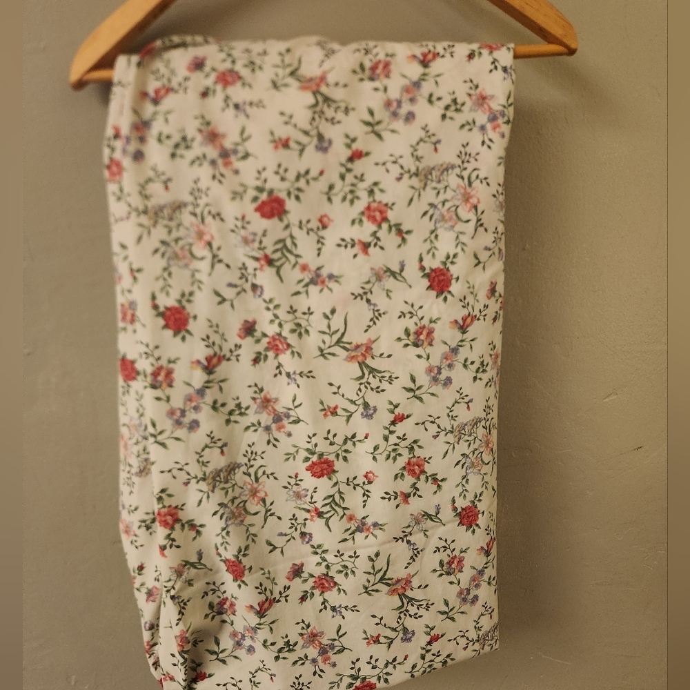 Vintage 1980s Floral Print Fitted Sheet by Wamsutta for Springs - Picture 7 of 7